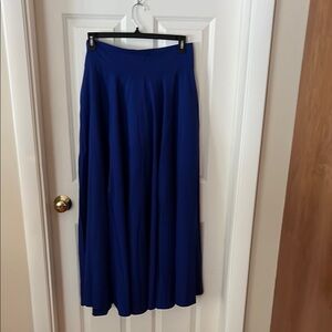 Rooscier, woman’s, solid royal blue, high waist skirt. Size XL (16-18). NWOT!